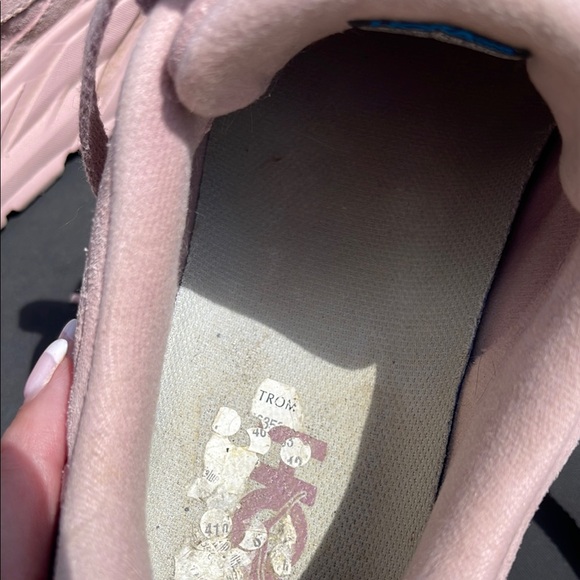 Hoka one on onePink Athletic Sneakers with Textured Fabric - Picture 7 of 7